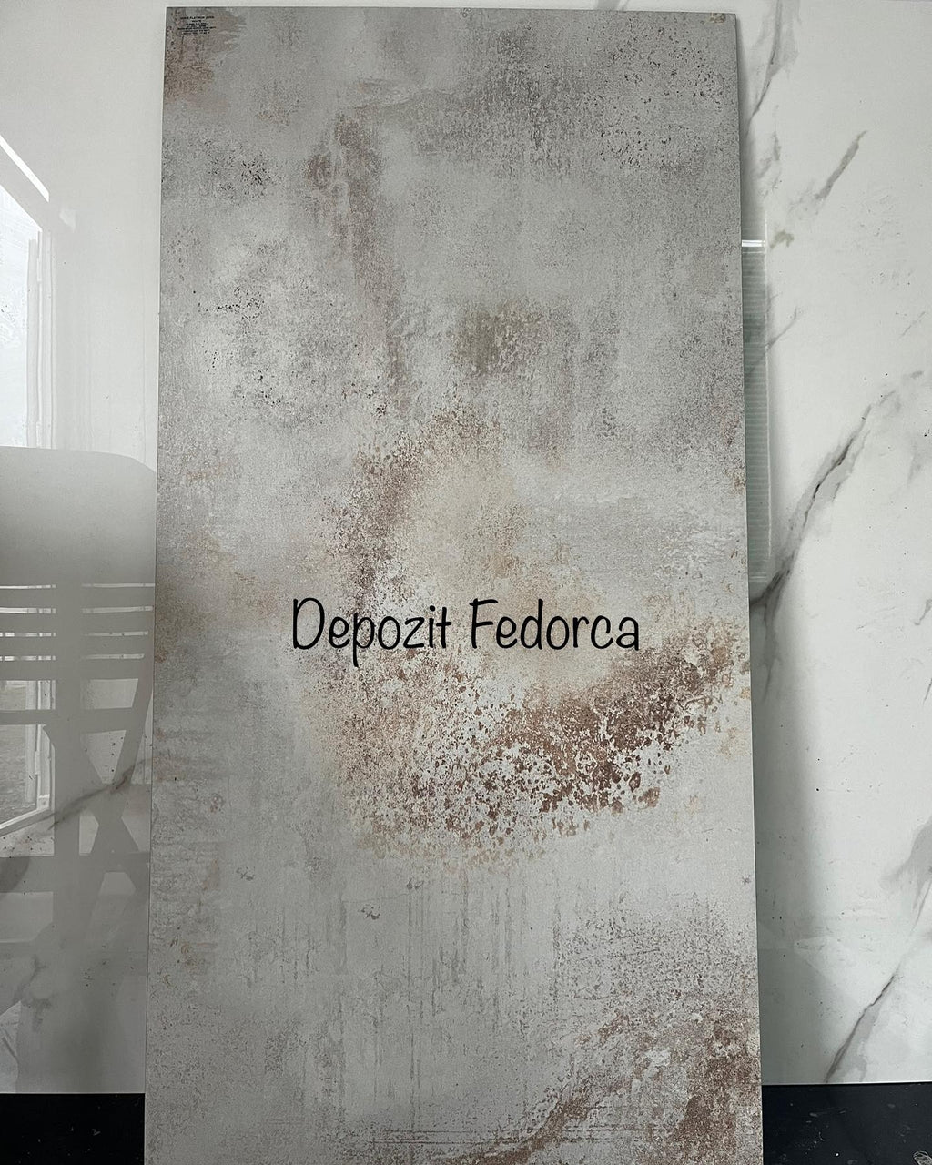 Flatiron W. -  Gresie porțelanată rectificată