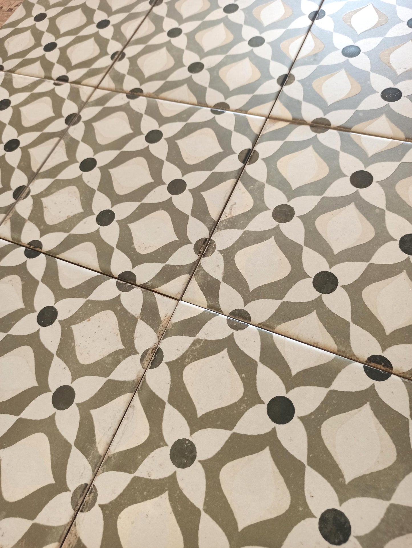 ATLANTIQUE NANTES OLIVE , Gresie 20x20